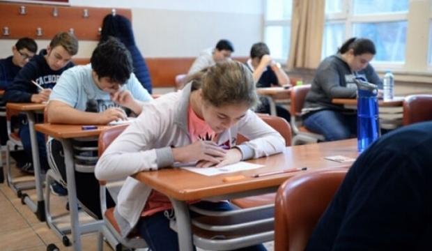 2020 LGS başvuruları nasıl yapılacak? Liseye Geçiş Sınavı ertelenmesine yönelik karar...