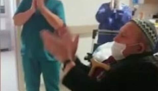 İzmir'de 84 yaşındaki koronavirüs hastası taburcu oldu