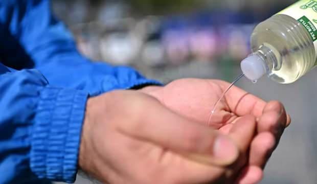 'Kolonya sürünce alkollü çıktım' dedi, kan tahliliyle ehliyetini geri aldı