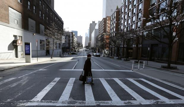 New York’ta bir ev sahibi 80 kiracısının Nisan ayı kiralarını hediye etti