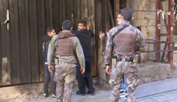 İstiklal Caddesi'nde 'öksürerek gasp girişimi' iddiası