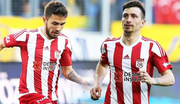 Resmen açıkladı! 'Emre ve Mert transferi bitti'