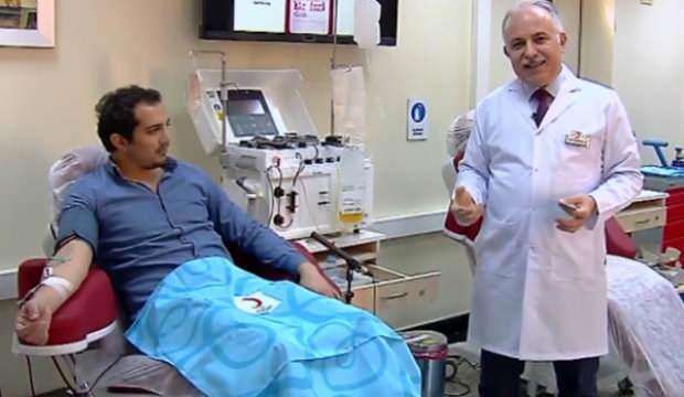 Kızılay'ın ilk plazma bağışçısı Dr. Demir oldu