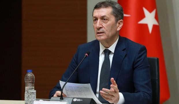 Milli Eğitim Bakanı Selçuk'tan öğrencilere "öykü yazın" çağrısı