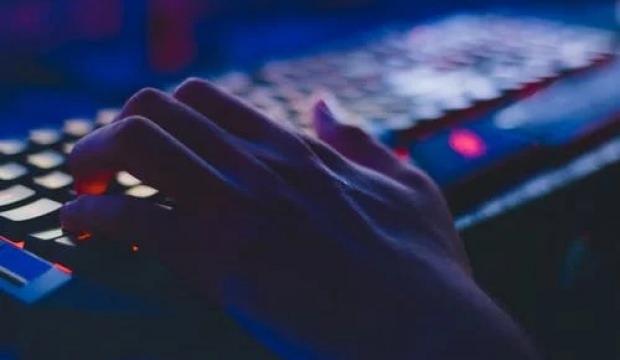 Yasadışı siteler, koronavirüs vaka sayısı üzerine bahis oynatıyor