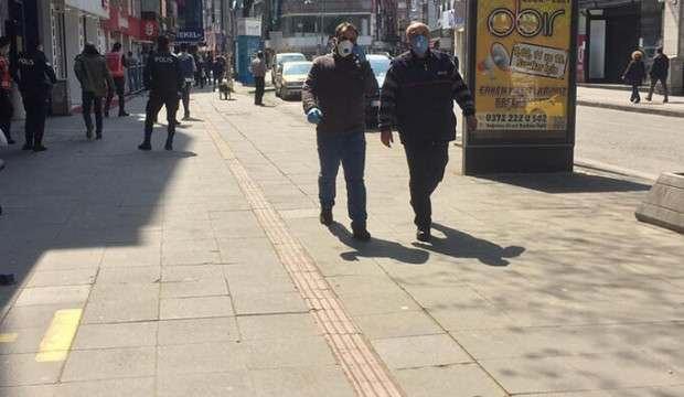 Zonguldak'ta birbirini 1,5 metreden fazla yaklaşanlara para cezası