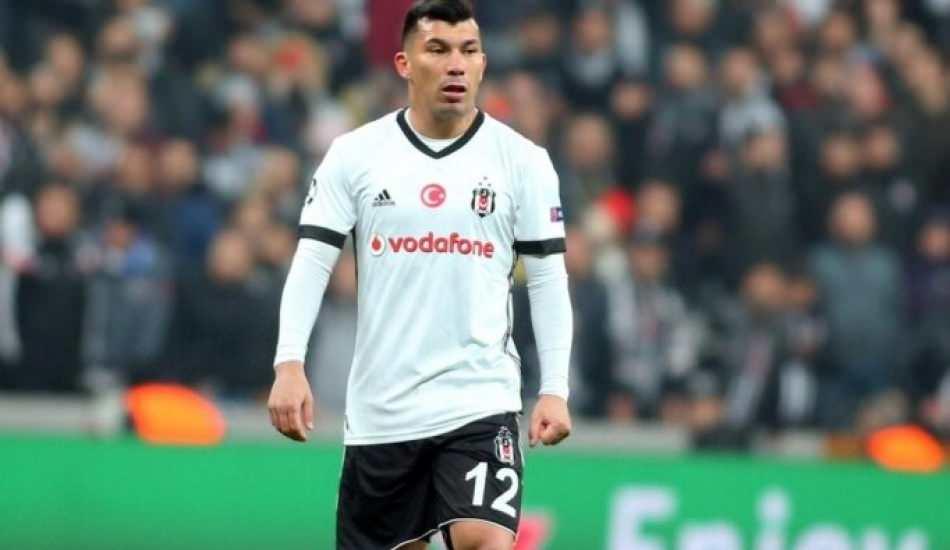 7_kogustaki_mucize_filmi_unlu_futbolcu_gary_medeli_aglatti_1587551285_0784.jpg