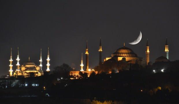 Sen olsaydın kervanlarımız dağılmazdı