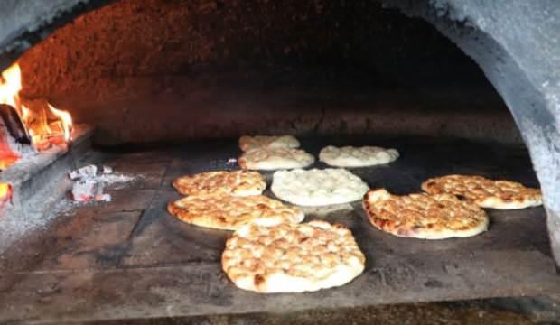 15 günde askıda 8 bin ekmek birikti