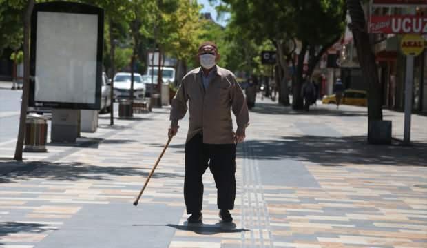 65 yaş ve üstü vatandaşlar için 4 saatlik sokağa çıkma izni ...