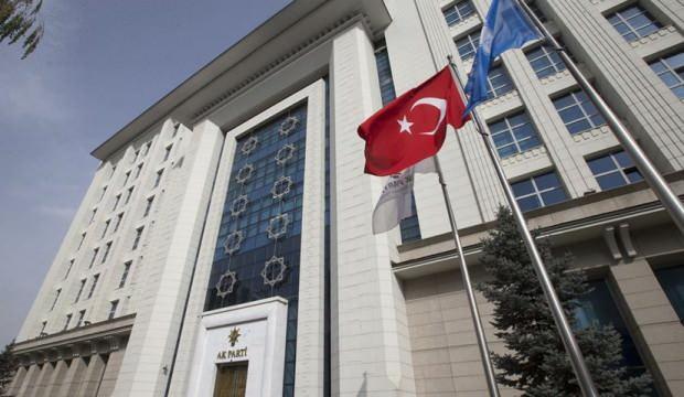 Siyasi partilerde genel merkezlerinde bayramlaşma yapılmayacak