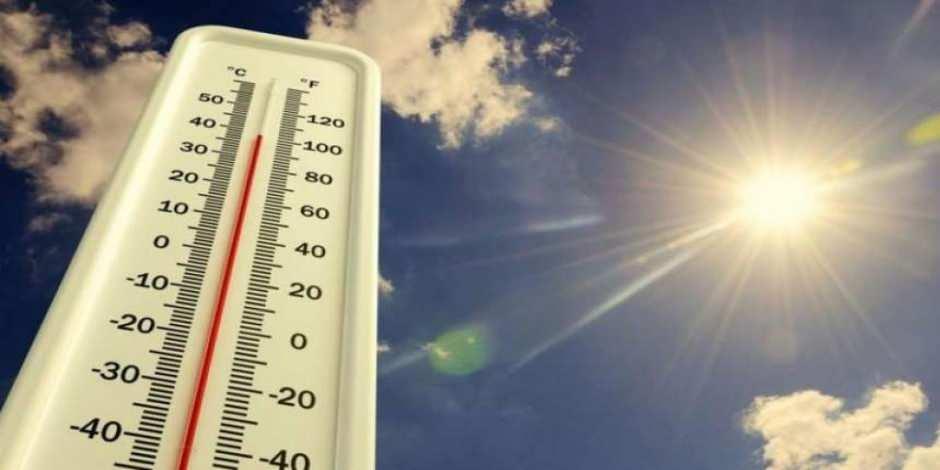 Tatil beldelerinde sıcaklık mevsim normallerinin üzerine çıktı