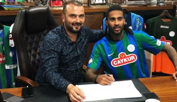 Armand Traore: Beni Fenerbahçe ile kandırdılar