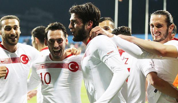 Belhanda'nın yerine Milli yıldız!