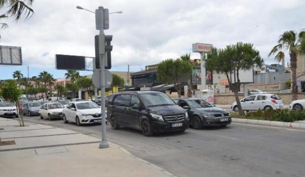 Çeşme'ye akın, turizmciyi umutlandırdı