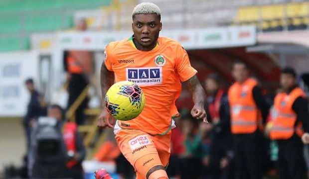 Junior Fernandes Başakşehir ile anlaştı!