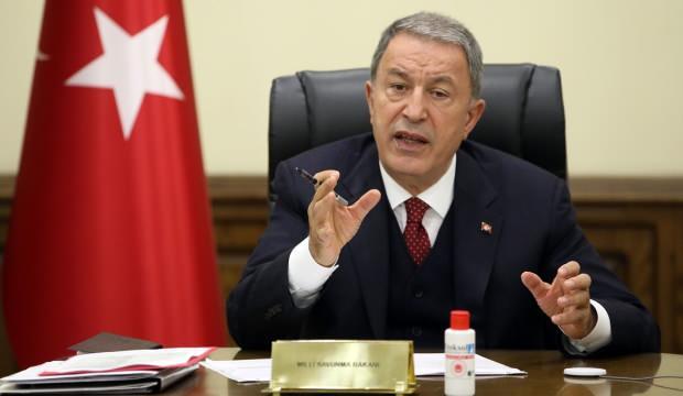 Bakan Akar'dan kutlama mesajı!