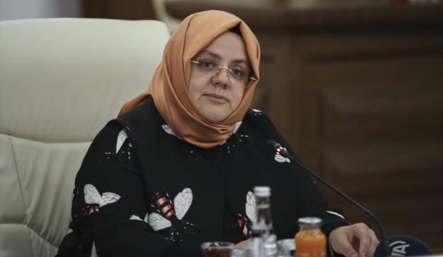 Bakan Selçuk: Evde bakım yardımları uzatıldı