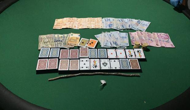 Lüks villaya kumar baskını: 23 kişiye ceza kesildi
