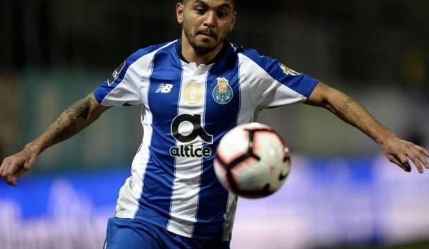 Porto deplasmanda mağlup oldu: Tek gol Corona'dan geldi