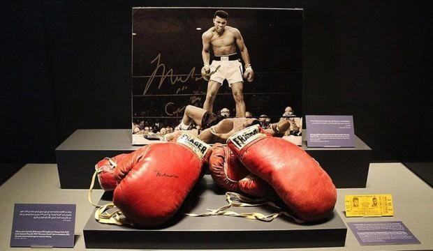 Vefatının 4. yılında Amerikalı Müslümanların ve siyahilerin sembolü: Muhammed Ali