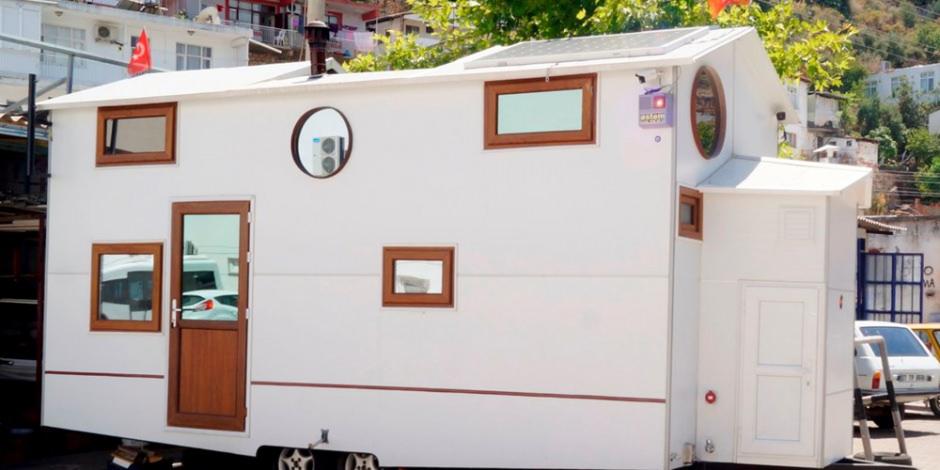 Panjur ustası dubleks karavan yaptı