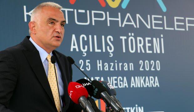 Bakan Ersoy: Amacımız 500'e yakın AVM'yi kütüphanelerle buluşturmak