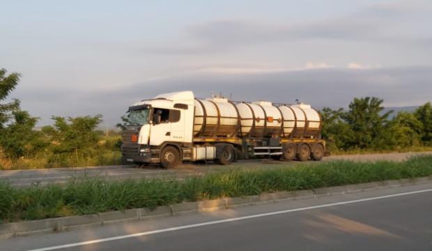 Balıkesir'de minibüsle tanker çarpıştı: 12 yaralı