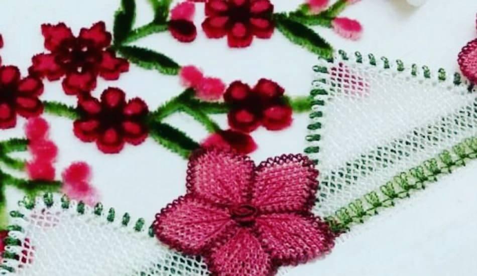 birbirinden_guzel_cicekli_igne_oyasi_havlu_kenari_modelleri_1593266876_4241.jpg