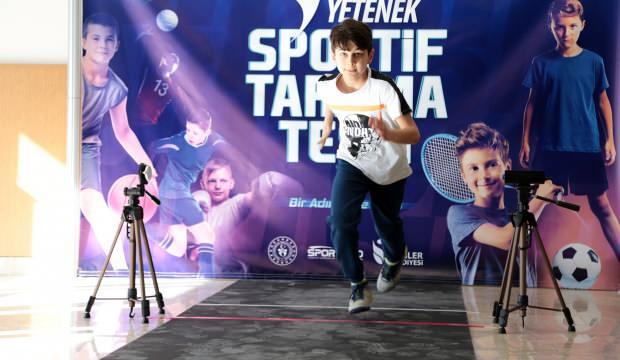 Esenler'de genç yetenekler keşfediliyor