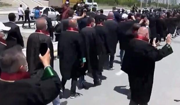 Eylem yapan baro başkanları ile ilgili kritik karar!