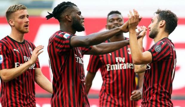 Hakan Çalhanoğlu attı, Milan Roma'yı yıktı