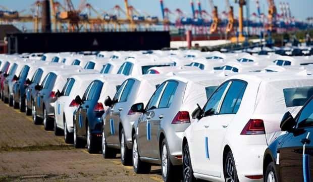 Almanya'da araç satışları yüzde 40 düştü!