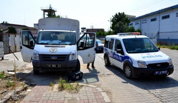 Belediyenin yardım kolilerini çalarak kayıplara karıştı