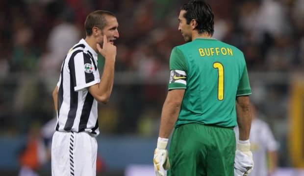 Juventus, Buffon ve Chellini'nin sözleşmelerini uzattı