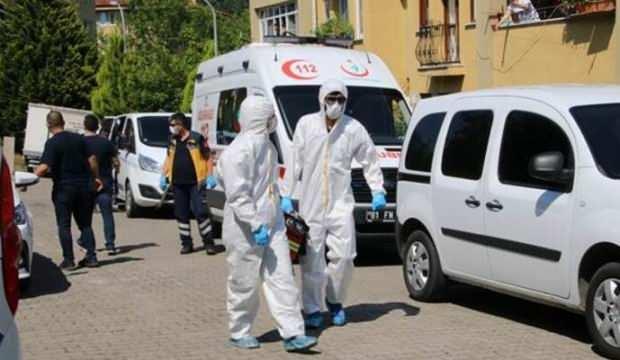 Kiralık aracı almaya gitti, arka koltukta ceset buldu