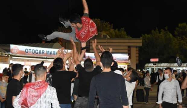 Asker uğurlamalarının yasaklandığı iller hangileri? Asker uğurlama ve konvoy cezası kaç TL?
