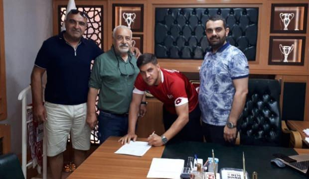 Balıkesirspor'dan forvete takviye