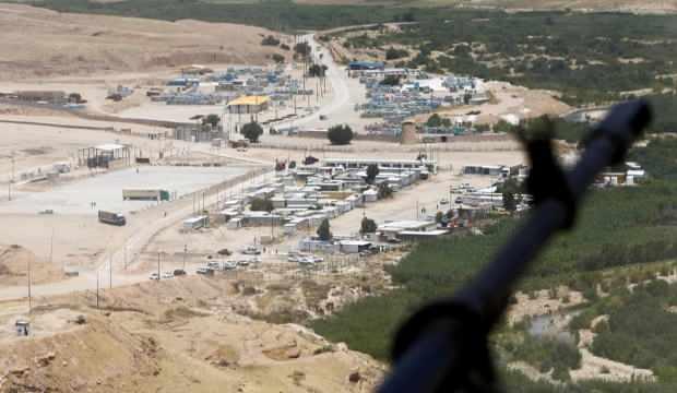 Irak'ta ABD ordusuna ait 3 tır ateşe verildi