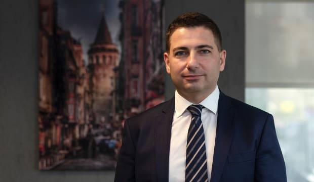 Yorglass CFO’su Uğur Şeker’e 2020’nin en etkin finans lideri ödülü!
