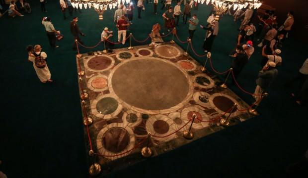 Herkes merak ediliyordu! Ayasofya'da o alan boş bırakıldı