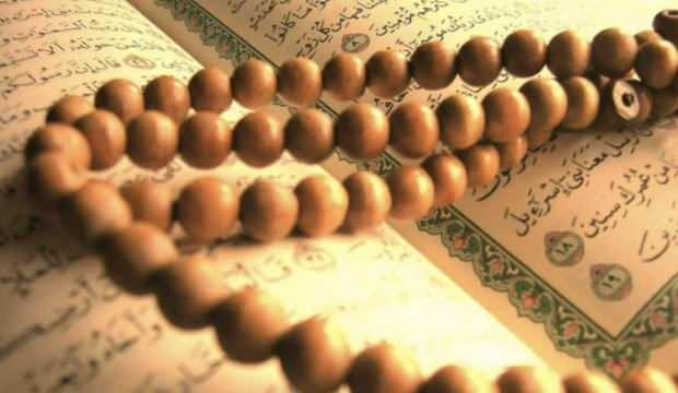 Arefe günü 1000 İhlas Suresi okumanın fazileti ne? İhlas Suresi Arapça okunuşu Türkçe anlamı