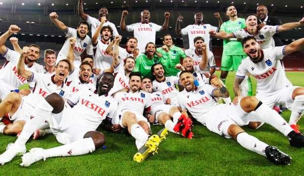 Cumhurbaşkanı Erdoğan'dan Trabzonspor'a tebrik