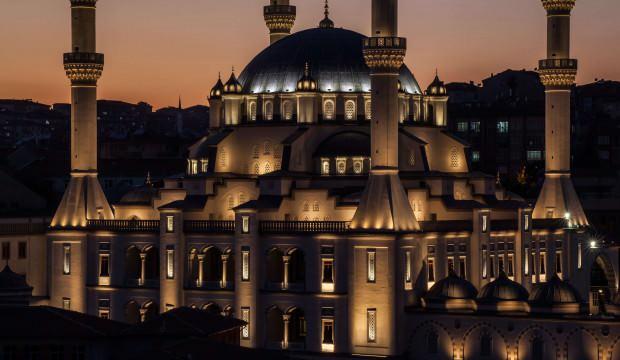 ukrayna nin baskenti kiev e cami