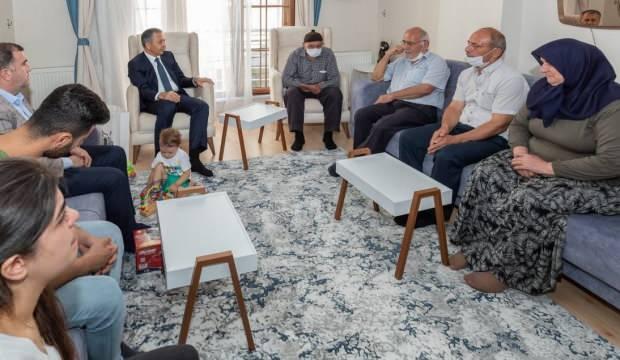 Vali Yerlikaya, şehit polis Gökteke'nin ailesini ziyaret etti