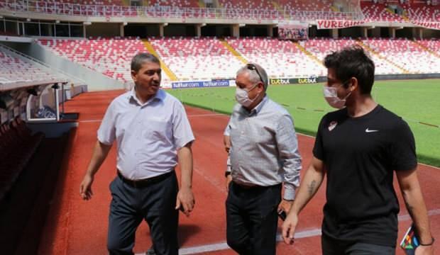 UEFA yetkilileri Sivas Yeni 4 Eylül Stadyumu’nu denetledi