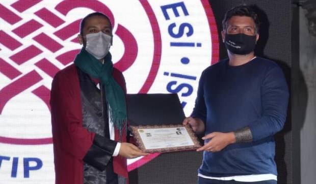 Prof. Dr. Cemil Taşçıoğlu'nun diploması 43 yıl sonra oğluna verildi