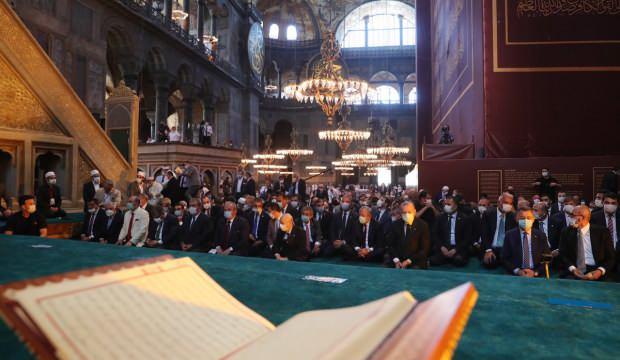 Fransız yazardan ezber bozan Ayasofya çıkışı: Şaşırtıcı