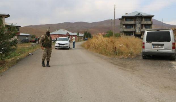 Yüksekova'da 1 köy , karantinaya alındı