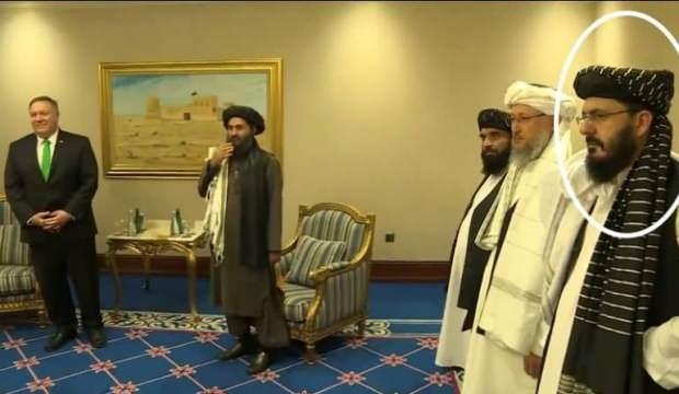 ABD, terörist diye hapishaneye tıktığı adamla masaya oturdu, el pençe durdu